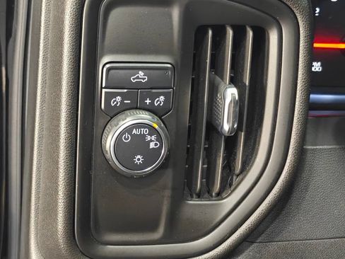 Used 2020 Chevrolet Silverado 1500 Custom w/ Custom Value Package RWD image 42
