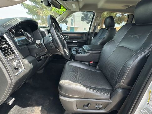 Used 2016 RAM 2500 Laramie image 12