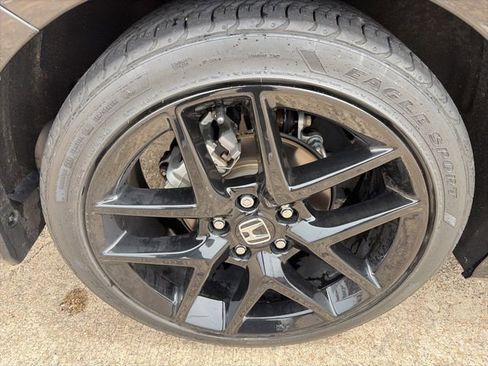 Used 2024 Honda Civic Sport image 7