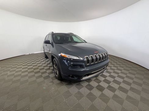 Used 2016 Jeep Cherokee 75th Anniversary AWD/4WD image 27