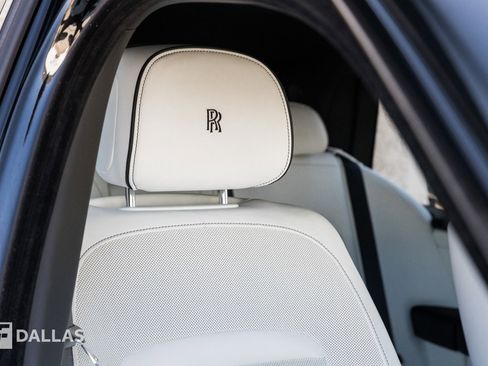 Used 2021 Rolls-Royce Cullinan image 39