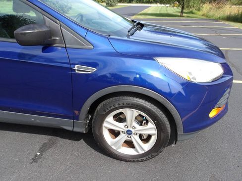 Used 2014 Ford Escape S FWD image 8