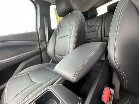 Used 2025 Ford Mustang Mach-E Premium image 24