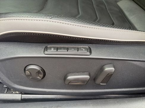 Used 2023 Volkswagen Arteon SEL Premium AWD/4WD image 17