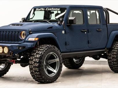 Used 2025 Jeep Gladiator Sport