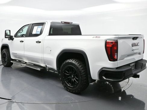 Used 2021 GMC Sierra 1500 4x4 Crew Cab w/ Sierra Value Package image 5