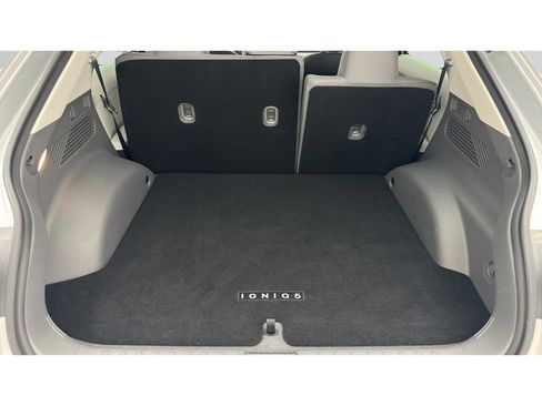Used 2023 Hyundai Ioniq 5 SE w/ Cargo Package RWD image 24