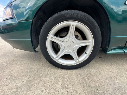 Used 2003 Ford Mustang GT RWD image 24