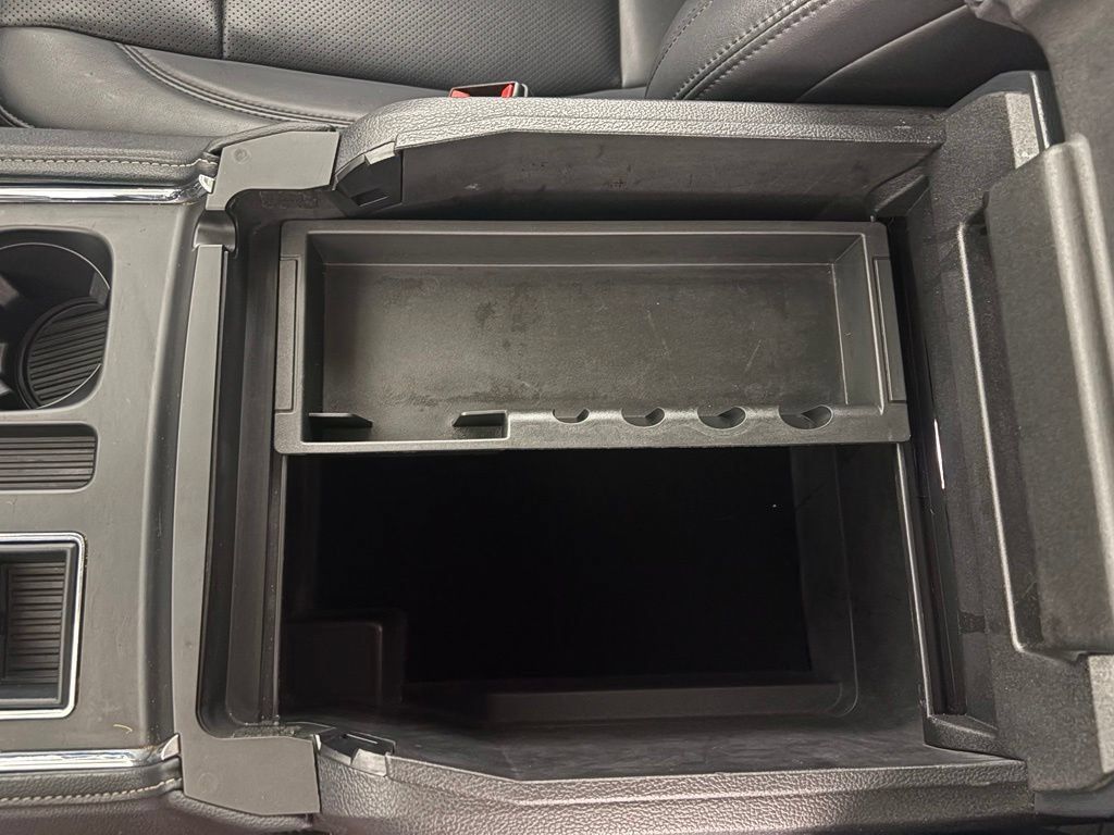 Used 2023 Ford Expedition XLT RWD image 34