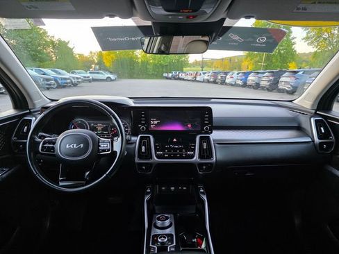 Certified 2023 Kia Sorento EX AWD/4WD image 20