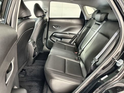 Used 2024 Hyundai Kona Limited FWD image 25