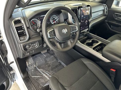 Used 2025 RAM 1500 Big Horn image 13