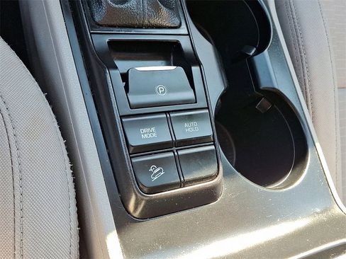 Used 2019 Hyundai Tucson SE image 24