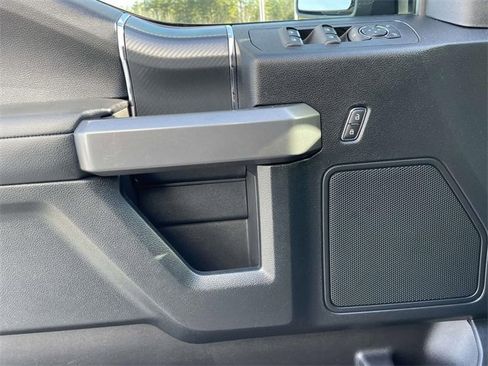 Used 2020 Ford F150 XLT w/ Equipment Group 302A Luxury image 15