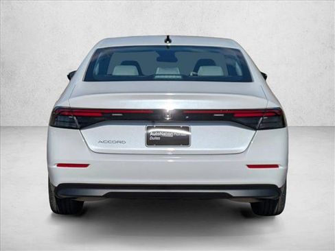 New 2025 Honda Accord SE image 8