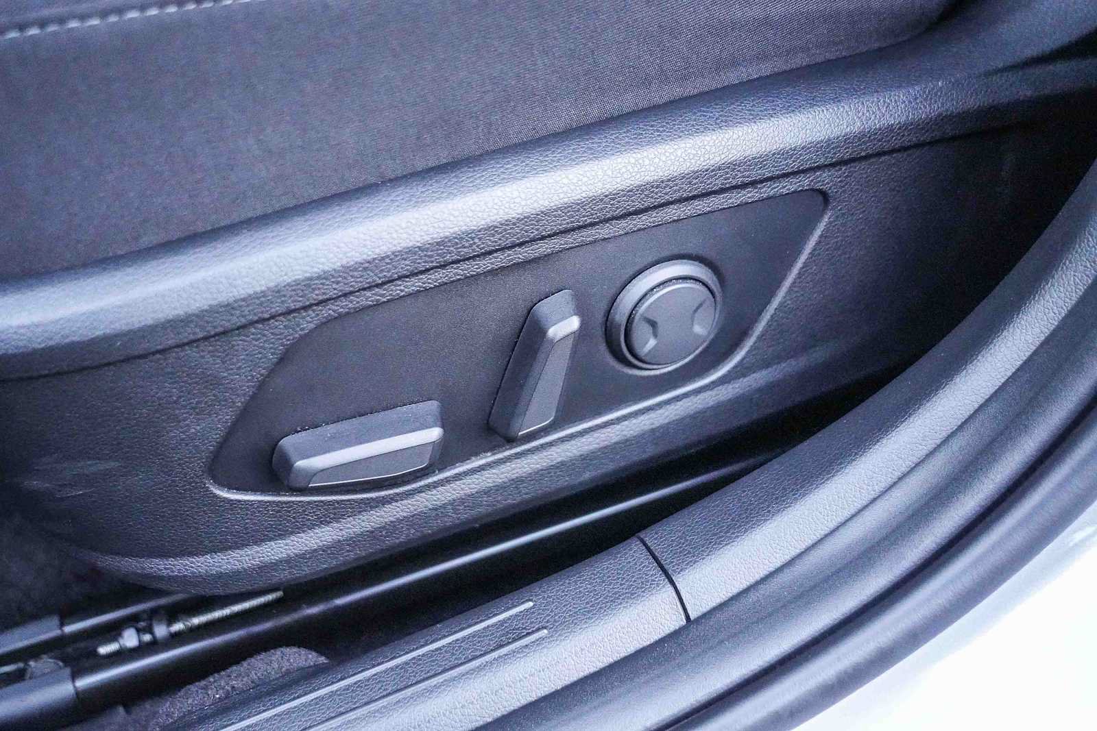 Certified 2023 Hyundai Sonata SEL w/ Convenience Package FWD image 22
