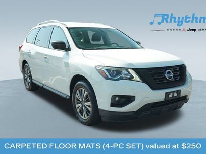 Used 2019 Nissan Pathfinder SV