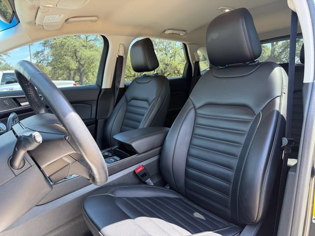 Used 2020 Ford Edge SEL w/ Convenience Package FWD image 7