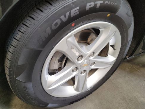Used 2023 Chevrolet Malibu LS FWD image 31