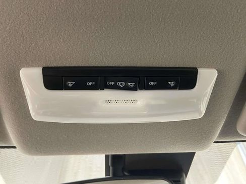 New 2025 Nissan Versa SV w/ Trunk Package image 14