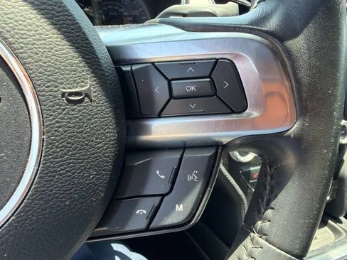 Used 2019 Ford Mustang Premium RWD image 13