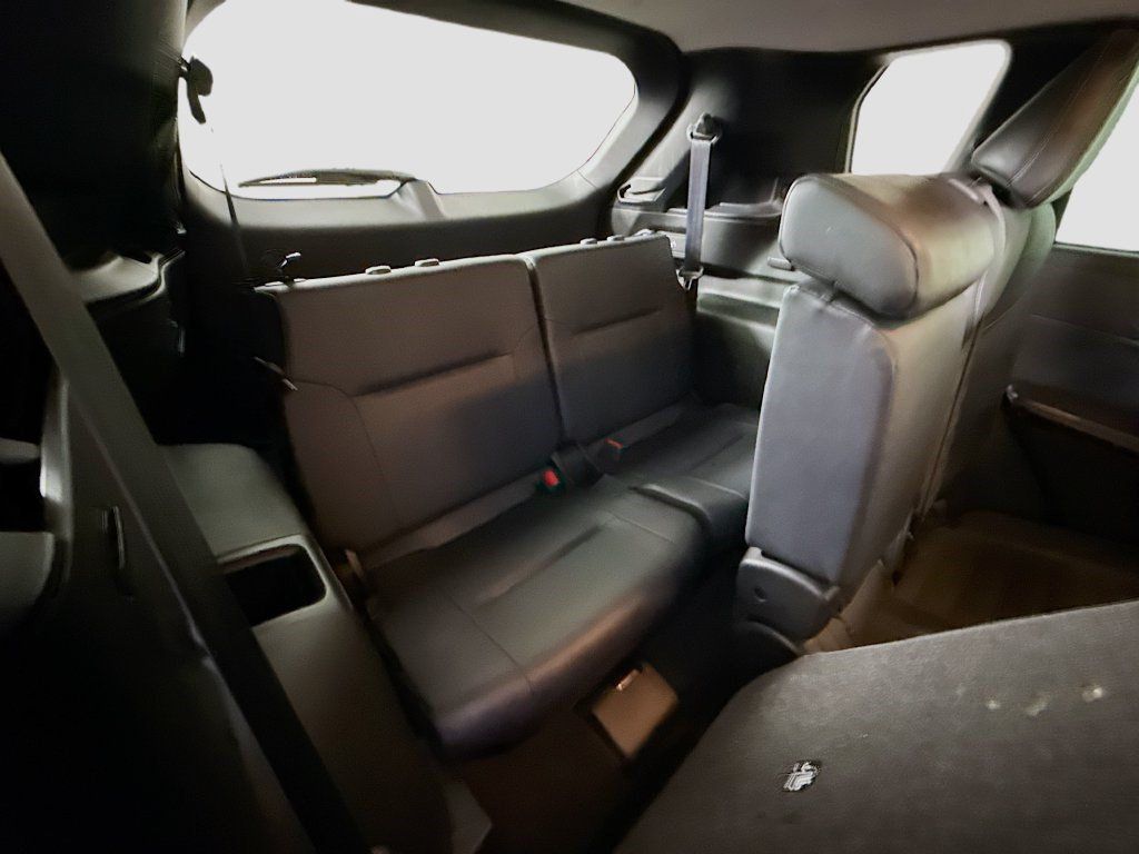 Used 2023 Mitsubishi Outlander SE FWD image 41