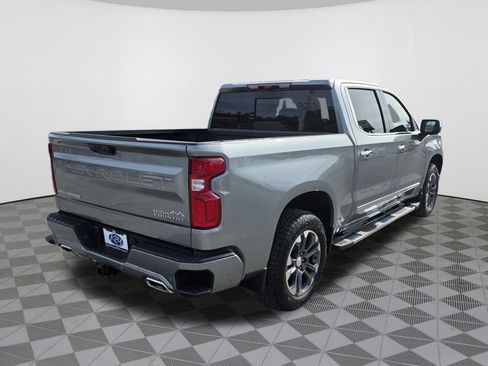 New 2026 Chevrolet Silverado 1500 High Country w/ Technology Package AWD/4WD image 8