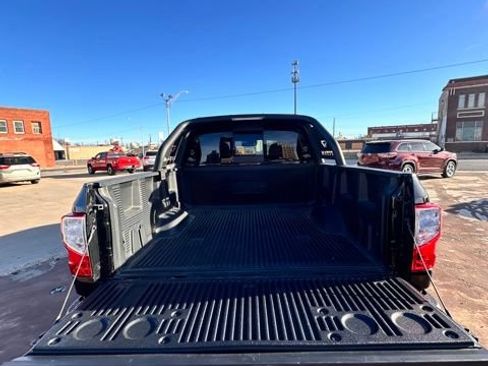 Certified 2024 Nissan Titan SV w/ SV Bronze Edition Package AWD/4WD image 12