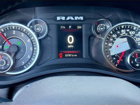 Used 2024 RAM 2500 Big Horn image 14