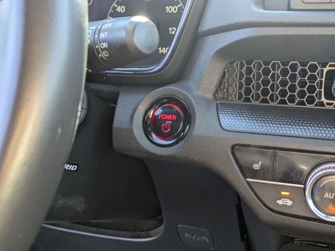 Used 2024 Honda CR-V Sport image 21