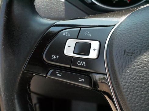 Used 2018 Volkswagen Jetta SE FWD image 26