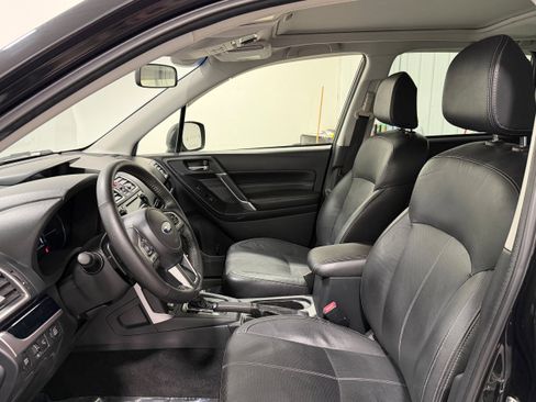 Used 2018 Subaru Forester 2.0XT Touring image 4