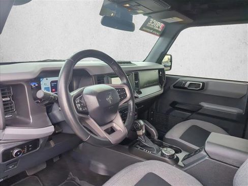 Certified 2023 Ford Bronco Big Bend w/ Sasquatch Package image 9