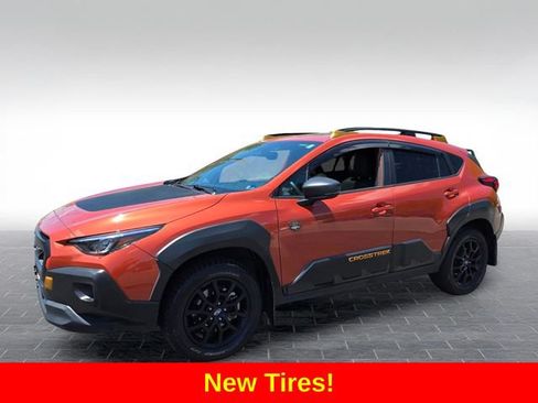 Used 2024 Subaru Crosstrek 2.5i Wilderness w/ Crosstrek Mirror Package AWD/4WD image 4