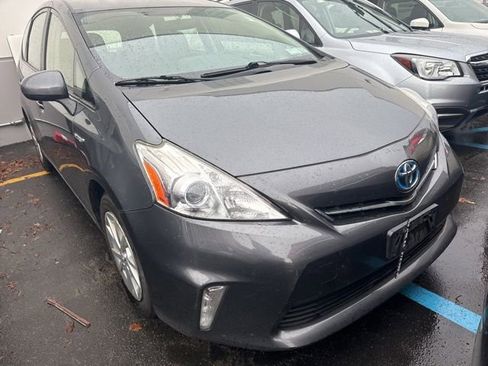 Used 2013 Toyota Prius V Two image 1