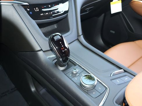 New 2026 Cadillac XT5 Premium Luxury image 27