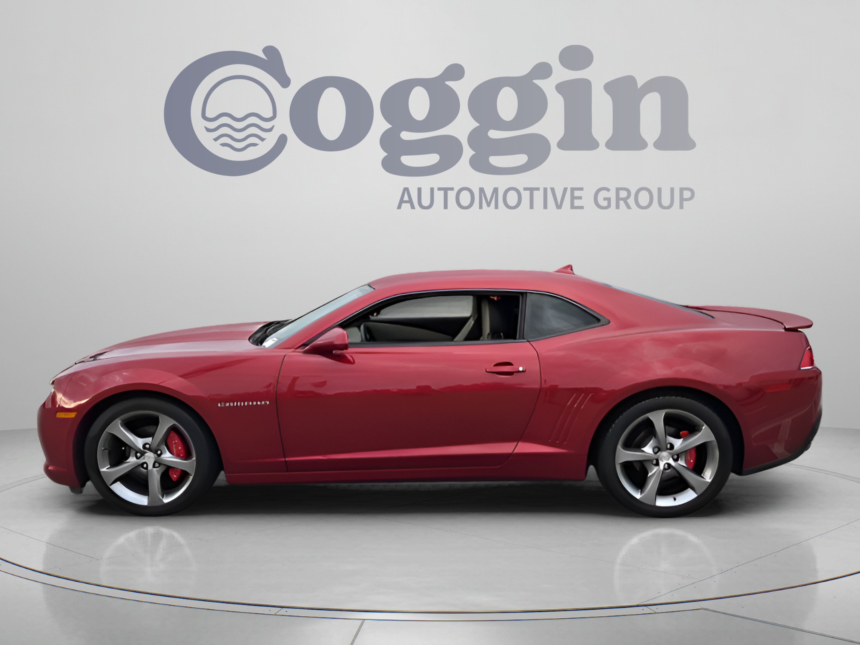 Used 2014 Chevrolet Camaro LT w/ RS Package RWD image 2