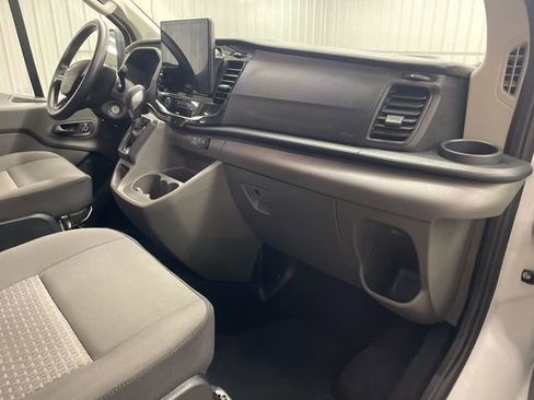 Used 2023 Ford Transit 350 XLT image 29