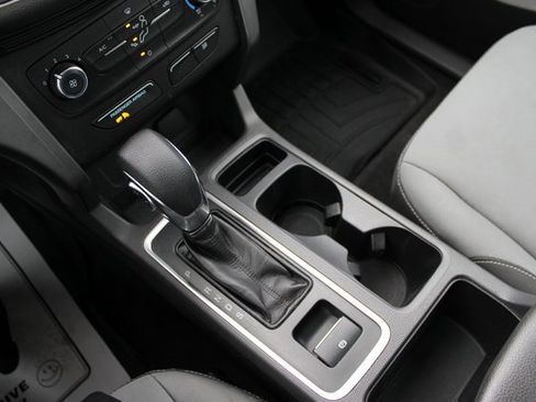 Used 2018 Ford Escape S image 23