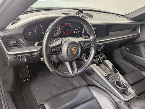 Certified 2021 Porsche 911 Turbo AWD/4WD image 4
