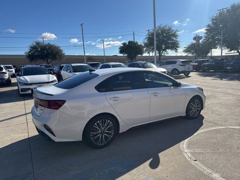 Certified 2022 Kia Forte GT-Line w/ GT-Line Technology Package image 10