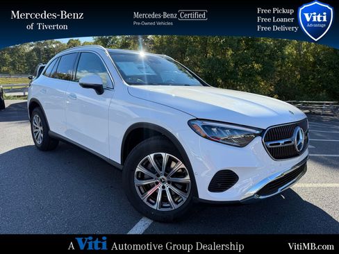 Certified 2026 Mercedes-Benz GLC 300 4MATIC image 1