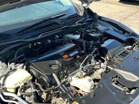 Used 2017 Honda Civic EX image 10