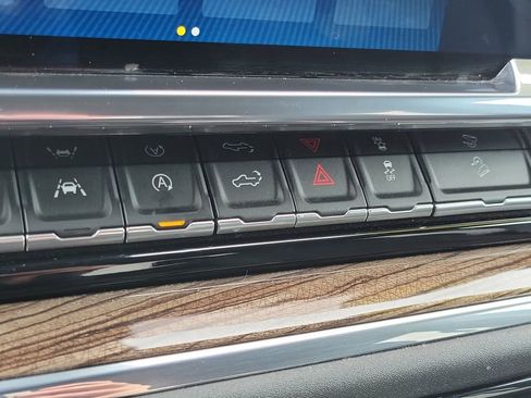 Used 2023 Chevrolet Silverado 1500 RST image 27