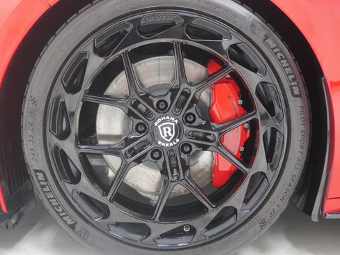 Used 2020 Chevrolet Corvette Stingray Premium Cpe w/ 3LT Preferred Equipment Group RWD image 39