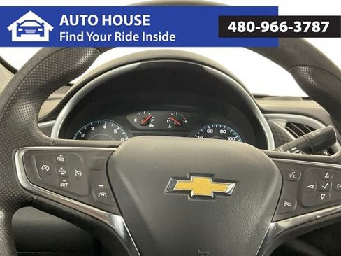 Used 2024 Chevrolet Malibu LT FWD image 21