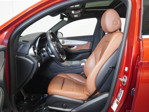Certified 2023 Mercedes-Benz GLC 300 4MATIC Coupe image 11