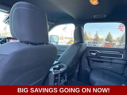 New 2026 RAM 3500 Big Horn AWD/4WD image 36