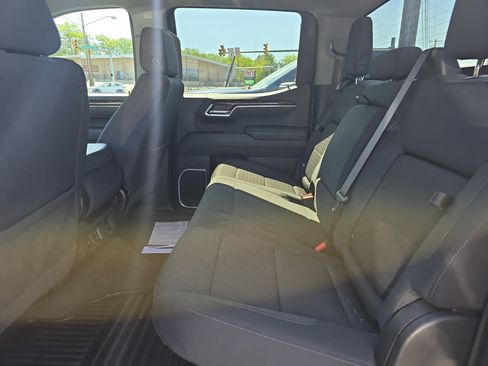 Used 2025 GMC Sierra 1500 Elevation AWD/4WD image 15