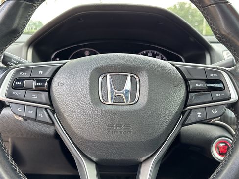 Used 2019 Honda Accord Sport image 16